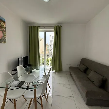 2-bedroom In R2a Gzira
