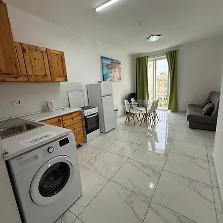 2-bedroom In R2a