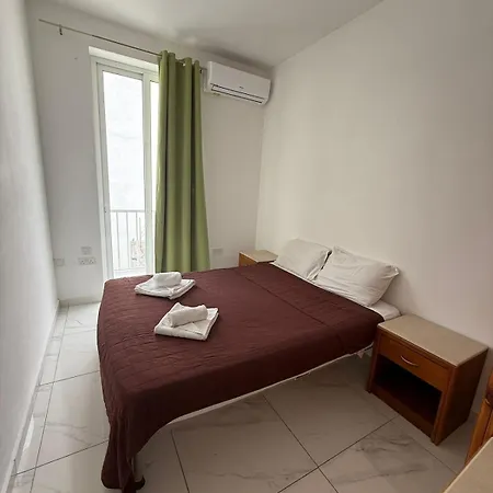 2-bedroom In R2a