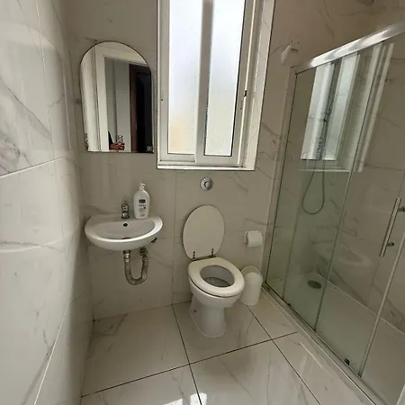 2-bedroom In R2a * Gzira